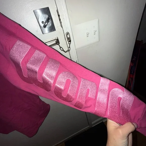 Walt Disney World Pink Spirit Jersey - Picture 6 of 6